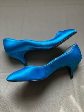 Vintage Blue Teal Satin Kitten Heel Pump Pointed Toe Size 8 80s 90s
